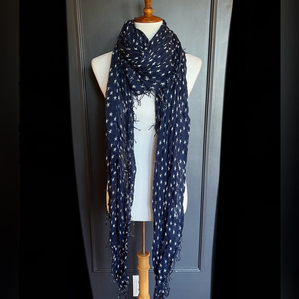 New Auth Chan Luu Star Print Cashmere Silk Scarf Color: Outerspace Blue/White